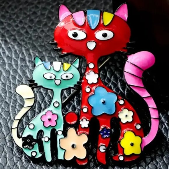 Cute Vibrant Multicolor Enamel Cat Couple Brooch - Large - Picture 1 of 3
